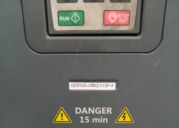 GD200A控制面板连锁配电柜4根线被拆，无法启动，谁会搞，付费